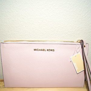 Michael Kors Jet Set Zip Clutch